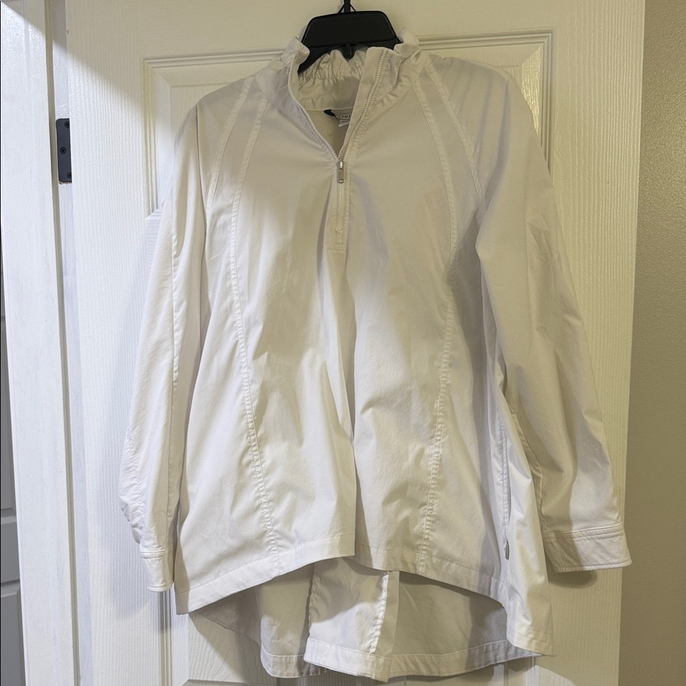 Athleta white Long Sleeve Zip-Up windbreaker